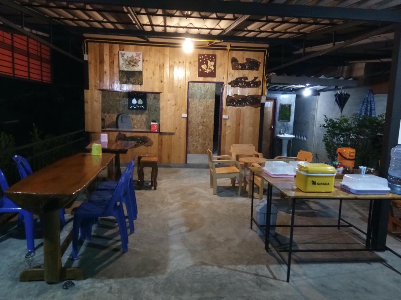 Ban Suan Sukjai Mae Sariang Hotell Eksteriør bilde